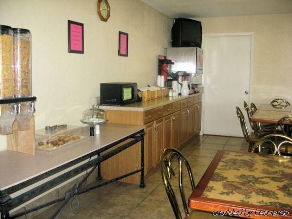 Super 8 By Wyndham Fort Worth Tx Restaurant billede